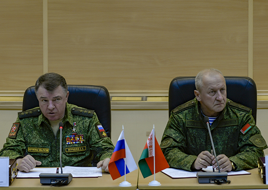 До 950 единиц боевой техники задействуют на российско-белорусском учении «Щит Союза – 2019» До 950 единиц боевой техники задействуют на российско-белорусском учении «Щит Союза – 2019»