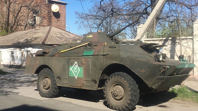 В Мариуполь для контроля избирательных комиссий стянули бронетехнику В Мариуполь для контроля избирательных комиссий стянули бронетехнику