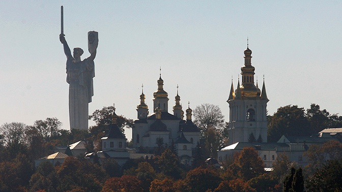 Политолог раскрыл главную цель Запада на Украине Политолог раскрыл главную цель Запада на Украине