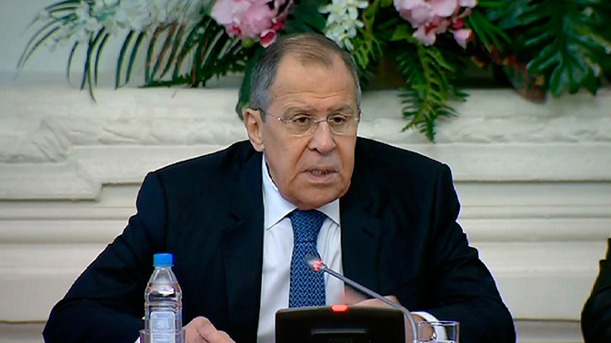 Лавров посоветовал послу Швейцарии русскую пословицу на случай санкций Лавров посоветовал послу Швейцарии русскую пословицу на случай санкций