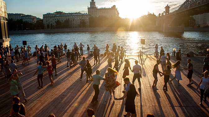 Самый жаркий летний день в москве