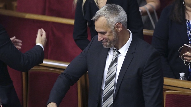 «Рука не дрогнет»: генпрокурор Украины заявил о готовности арестовать Порошенко