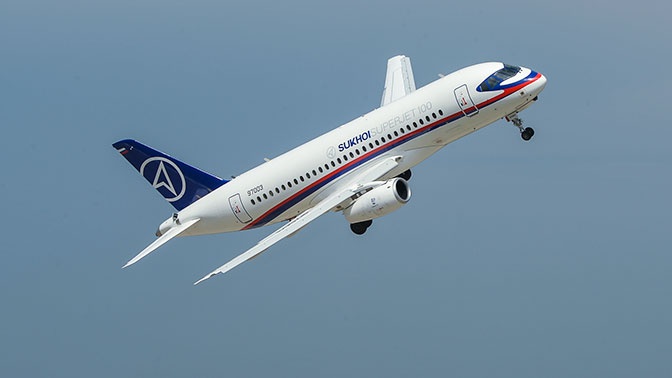 Глава «Ростеха» предложил дать самолету SSJ российское название