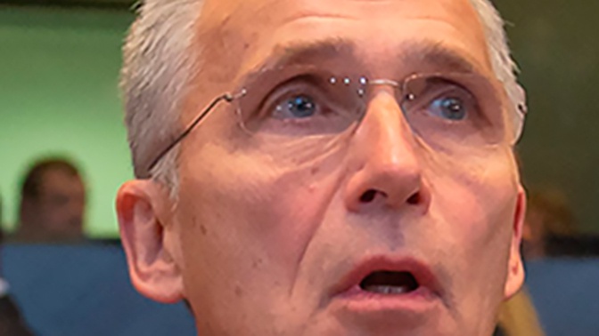 Макрон заявил, что «НАТО впал в кому» Макрон заявил, что «НАТО впал в кому»