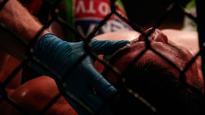 Тренер по MMA рассказал о самом опасном ударе в боях без правил Тренер по MMA рассказал о самом опасном ударе в боях без правил