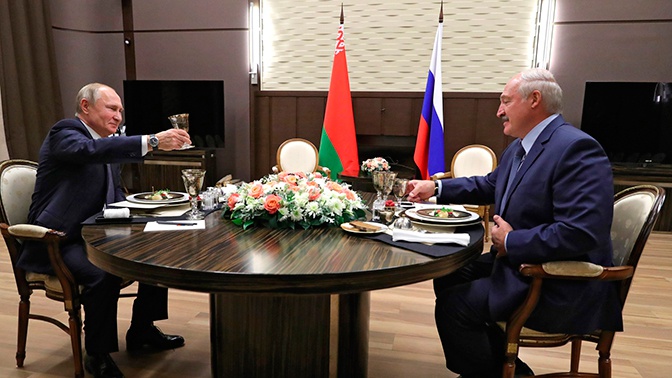 Путин поздравил Лукашенко с юбилеем подписания договора о Союзном государстве Путин поздравил Лукашенко с юбилеем подписания договора о Союзном государстве