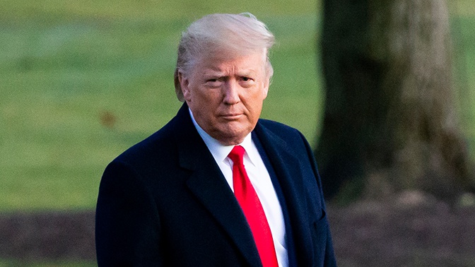 Трамп подписал законы против остановки правительства в 2020 году Трамп подписал законы против остановки правительства в 2020 году