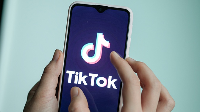 Американским военнослужащим запретили пользоваться соцсетью TikTok Американским военнослужащим запретили пользоваться соцсетью TikTok