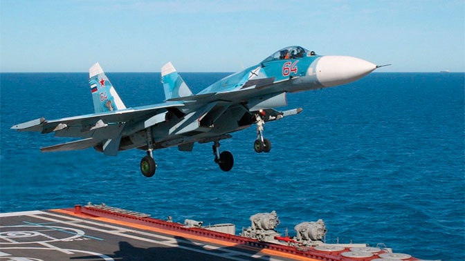 Исполнилось 30 лет со дня первого полета истребителя Су-33