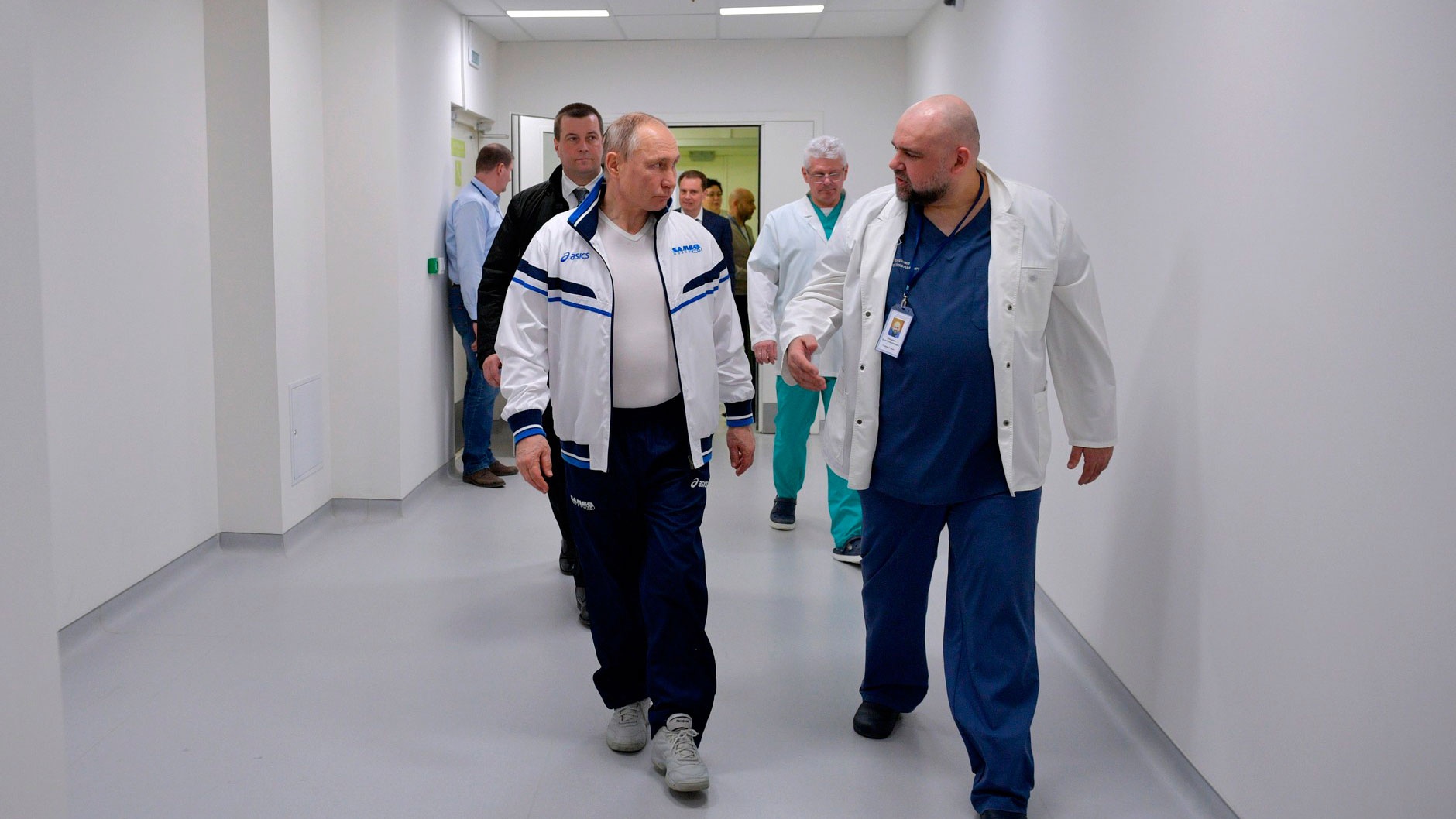 В Кремле рассказали о проверках президента на коронавирус В Кремле рассказали о проверках президента на коронавирус