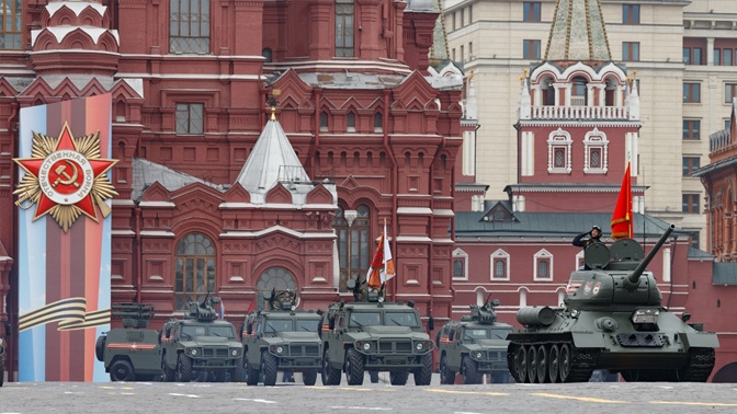 Кремль не отзывал приглашения мировым лидерам на Парад Победы Кремль не отзывал приглашения мировым лидерам на Парад Победы