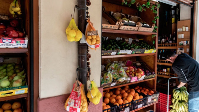 В Минпромторге не исключили повышения цен на импортные продукты питания В Минпромторге не исключили повышения цен на импортные продукты питания