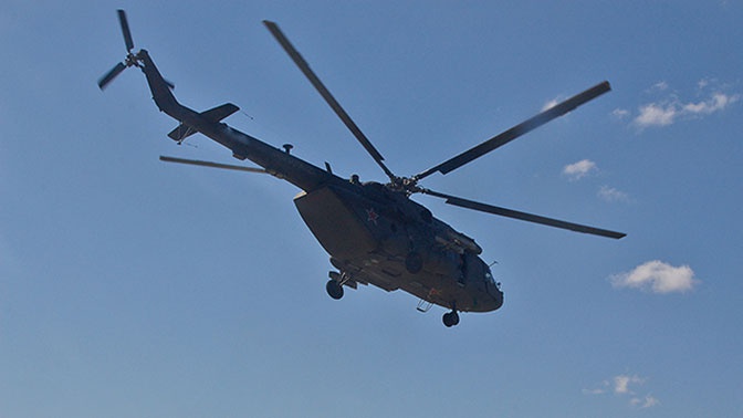 Ми-8 ВКС РФ совершил жесткую посадку в Подмосковье
