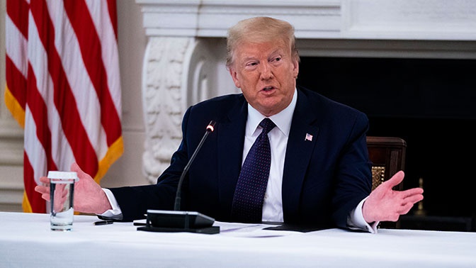 Трамп распорядился разработать программу строительства ледоколов для Арктики и Антарктики Трамп распорядился разработать программу строительства ледоколов для Арктики и Антарктики