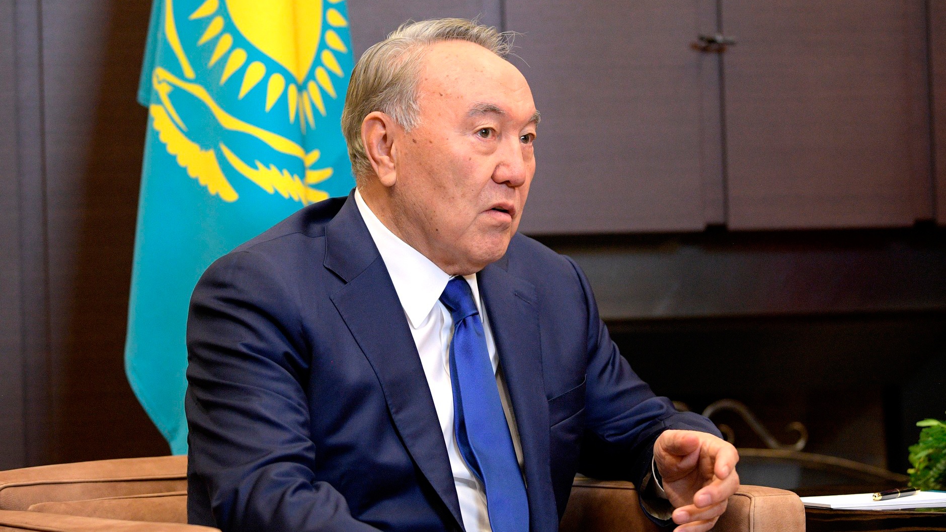 Путин поддержал Назарбаева, заболевшего коронавирусом