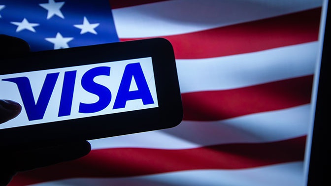 США приостановят выдачу ряда виз и продлят ограничения по грин-карте США приостановят выдачу ряда виз и продлят ограничения по грин-карте