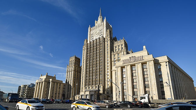 Лавров заявил о готовности РФ к многосторонним переговорам по вооружению Лавров заявил о готовности РФ к многосторонним переговорам по вооружению
