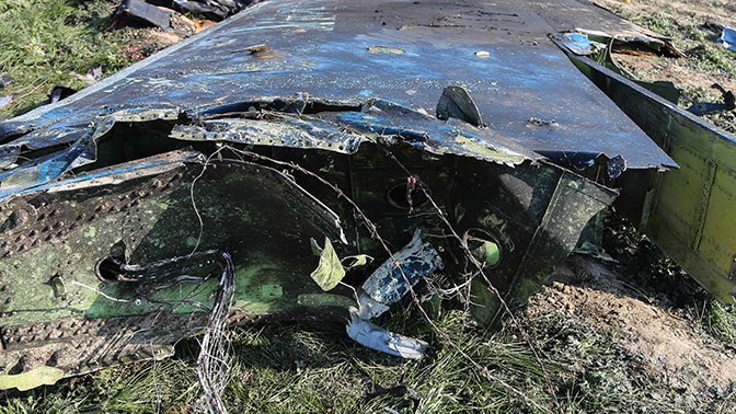 Самописцы сбитого под Тегераном украинского самолета доставили во Францию