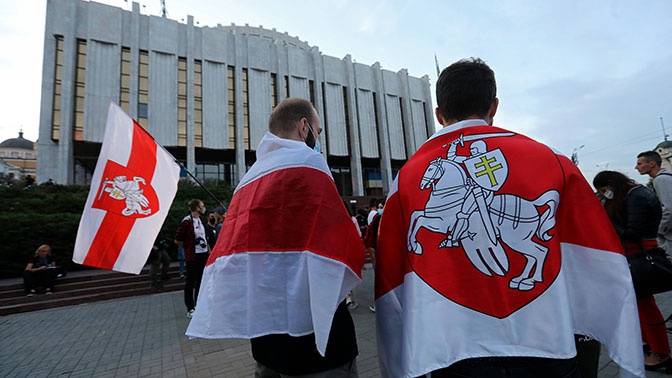 В Минздраве Белоруссии связали рост числа заболевших COVID-19 с протестами В Минздраве Белоруссии связали рост числа заболевших COVID-19 с протестами