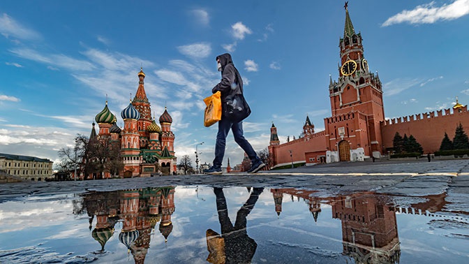 Кремль: Путин получает всю информацию по ситуации с коронавирусом в России Кремль: Путин получает всю информацию по ситуации с коронавирусом в России