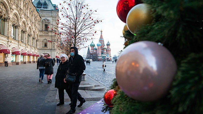 Онищенко призвал отказаться от длинных новогодних каникул