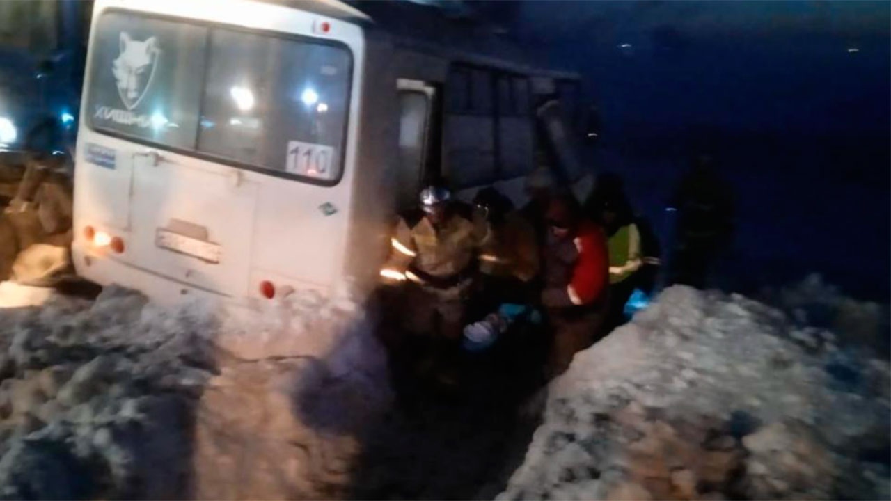 Авария рейсовый автобус. ДТП С автобусом в Новосибирской области.