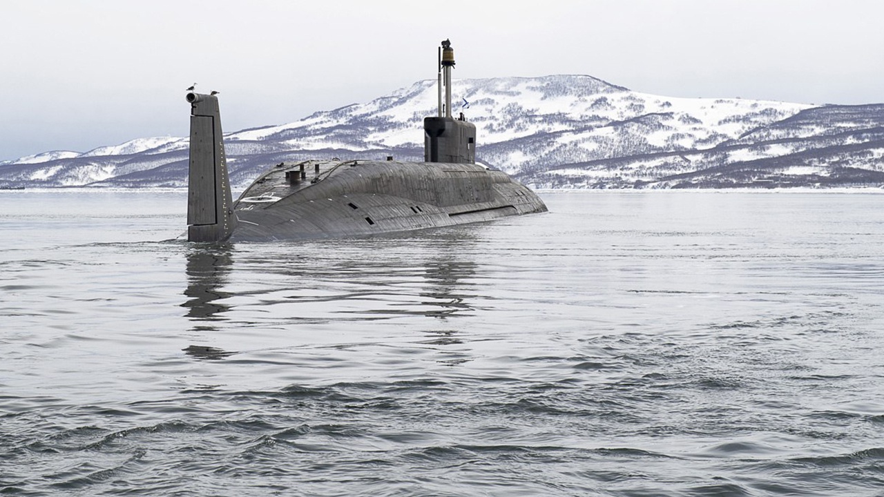 Подводный флот тихоокеанского флота. Атомная подводная лодка Петропавловск Камчатский. АПЛ ТОФ. Тихоокеанский флот подводная лодка.