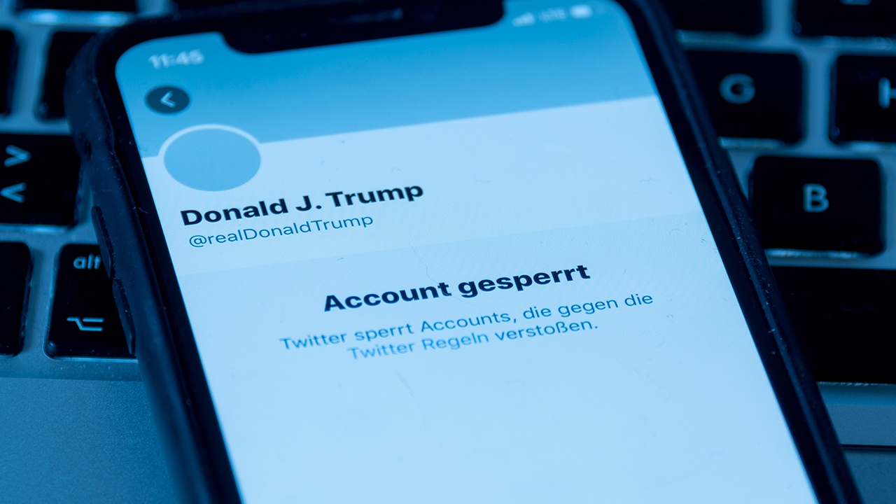 Глава Twitter объяснил блокировку аккаунта Трампа Глава Twitter объяснил блокировку аккаунта Трампа