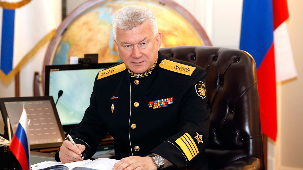 Главком ВМФ России поприветствовал участников Межвузовской военно-исторической конференции, посвященной 320-летию военно-морского образования