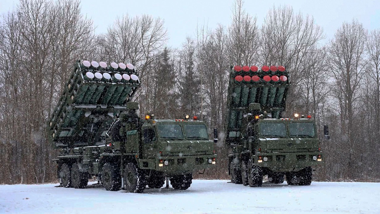 В российские войска поступит первый полковой комплект ЗРК С-350 «Витязь»