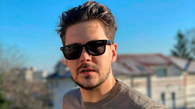 Сербский актер Бикович получил российское гражданство Сербский актер Бикович получил российское гражданство