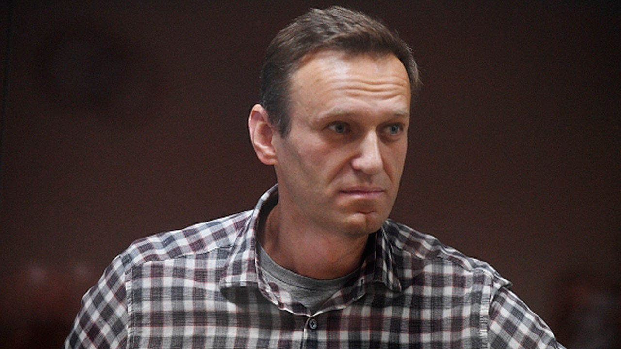 Навального этапировали в колонию общего режима