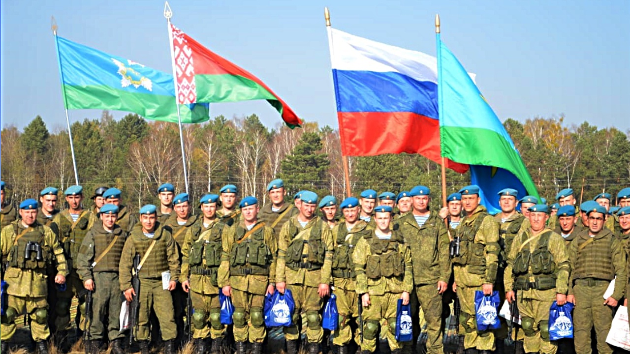 Объединение войск. ССО ВДВ Беларусь. Полигон ВДВ В Белоруссии. Российские и Белорусские десантники. Российский и беларуский десант.