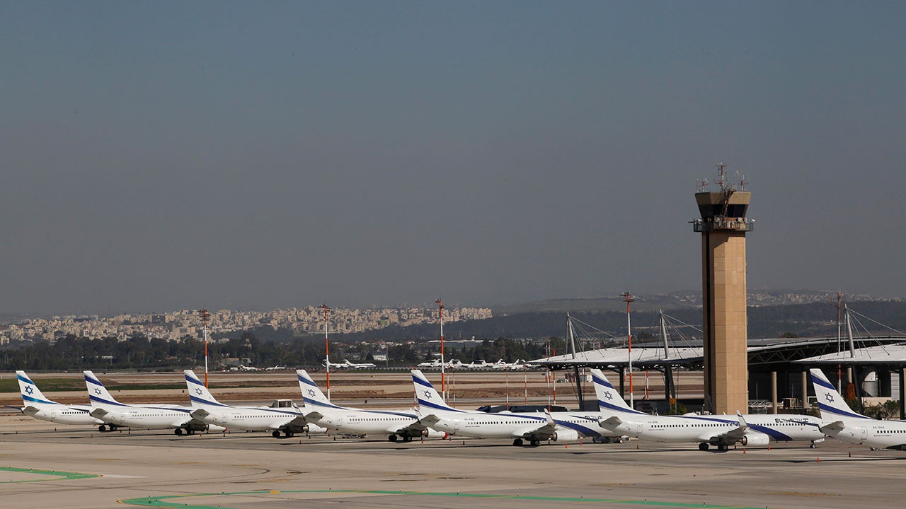 Израиль возобновит авиасообщение со всеми странами с 16 марта