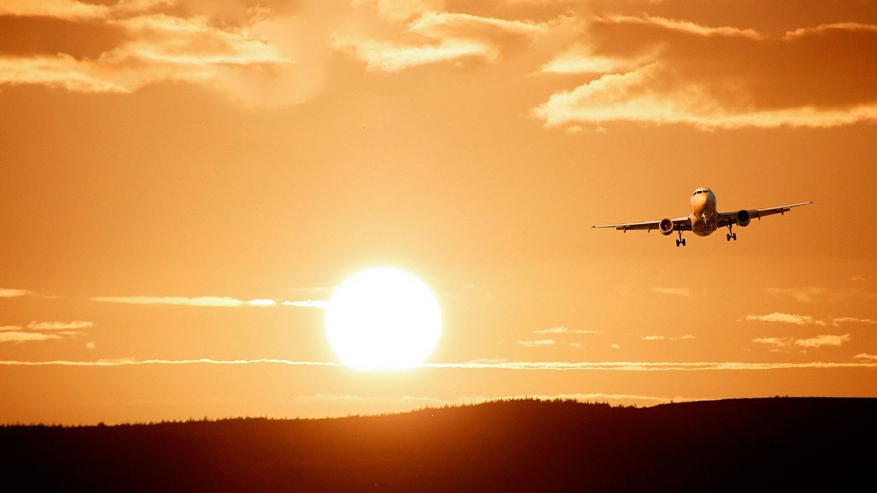 В Краснодаре ожидается экстренная посадка самолета из Москвы со 149 пассажирами