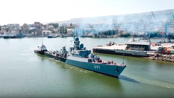 Евменов сообщил о проведении контрольной проверки в более чем 40 воинских частях ВМФ РФ Евменов сообщил о проведении контрольной проверки в более чем 40 воинских частях ВМФ РФ