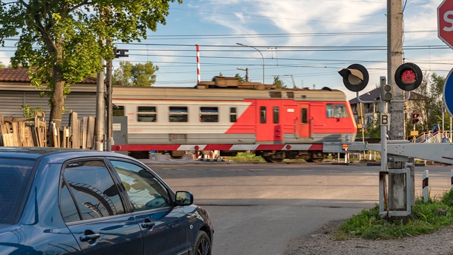В России увеличились штрафы за нарушения ПДД на железнодорожном переезде В России увеличились штрафы за нарушения ПДД на железнодорожном переезде