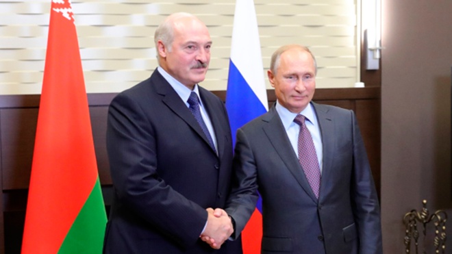 Путин и Лукашенко обменялись поздравлениями с Днем Победы в ходе телефонного разговора Путин и Лукашенко обменялись поздравлениями с Днем Победы в ходе телефонного разговора