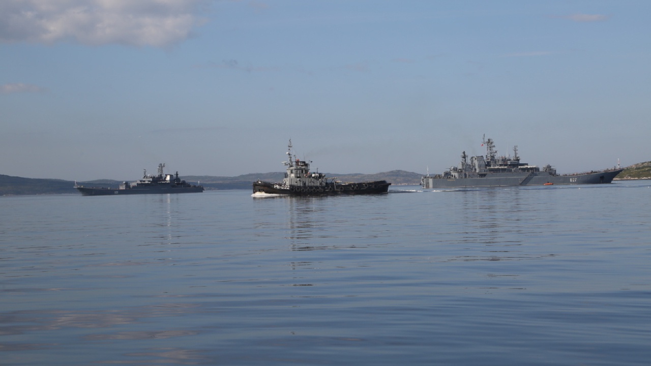 Адмирал Моисеев заявил, что Севморпуть должен использоваться на российских условиях