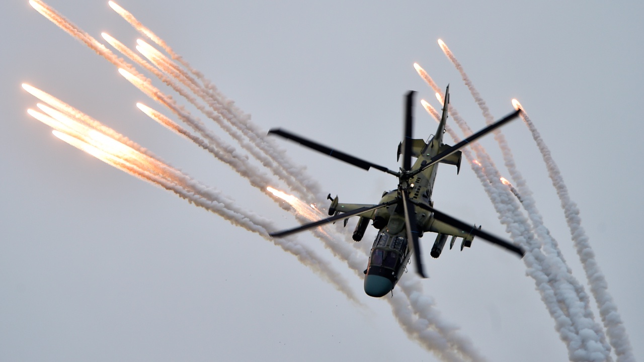 Ударные вертолеты Ка-52М предложат иностранным заказчикам