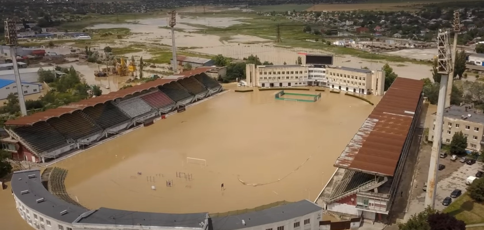 троллейбусный парк ялта после потопа