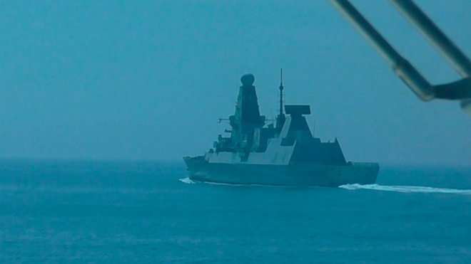 В Кремле назвали провокацией действия британского эсминца Defender в Черном море В Кремле назвали провокацией действия британского эсминца Defender в Черном море