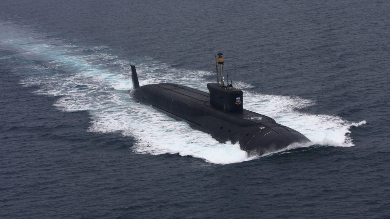 Подводники Северного флота отрабатывают испытания вооружения в глубоком море