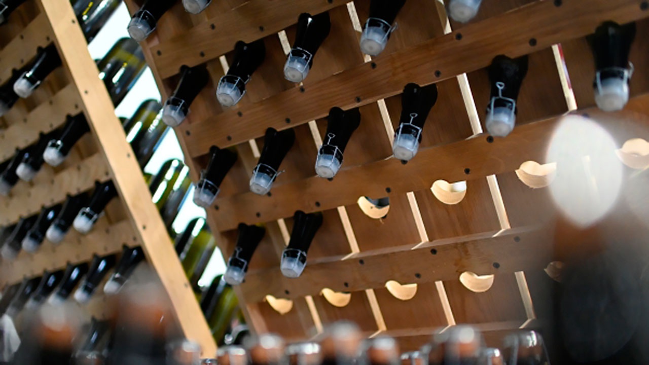 В Минсельхозе разъяснили правила использования слова «шампанское» на этикетках с вином