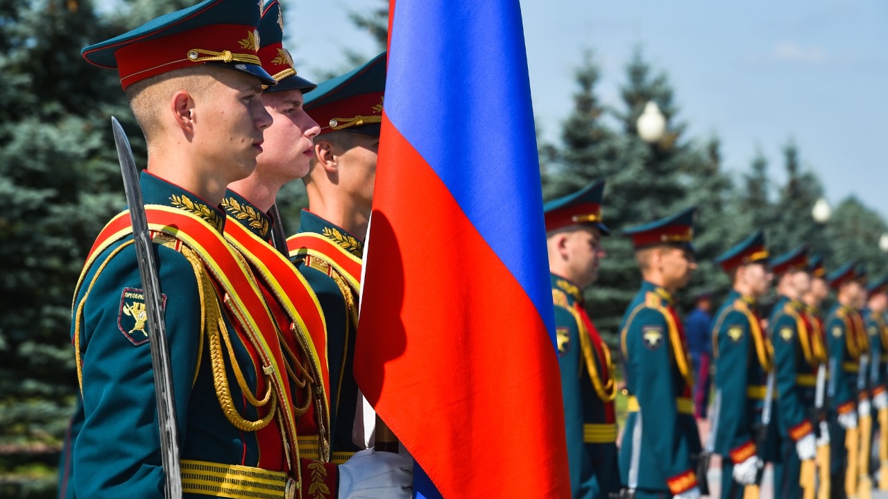 Пантеон защитников отечества в мытищах фото