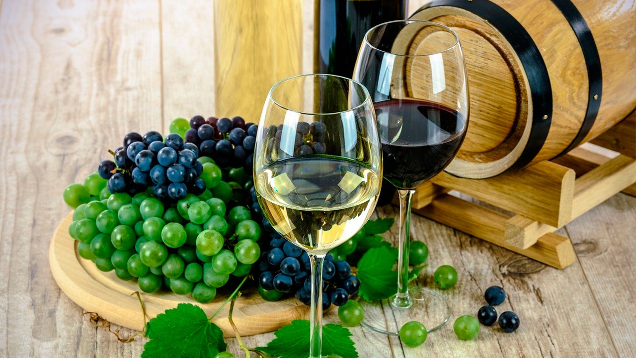 В Минфине разъяснили новые правила декларирования винодельческой продукции