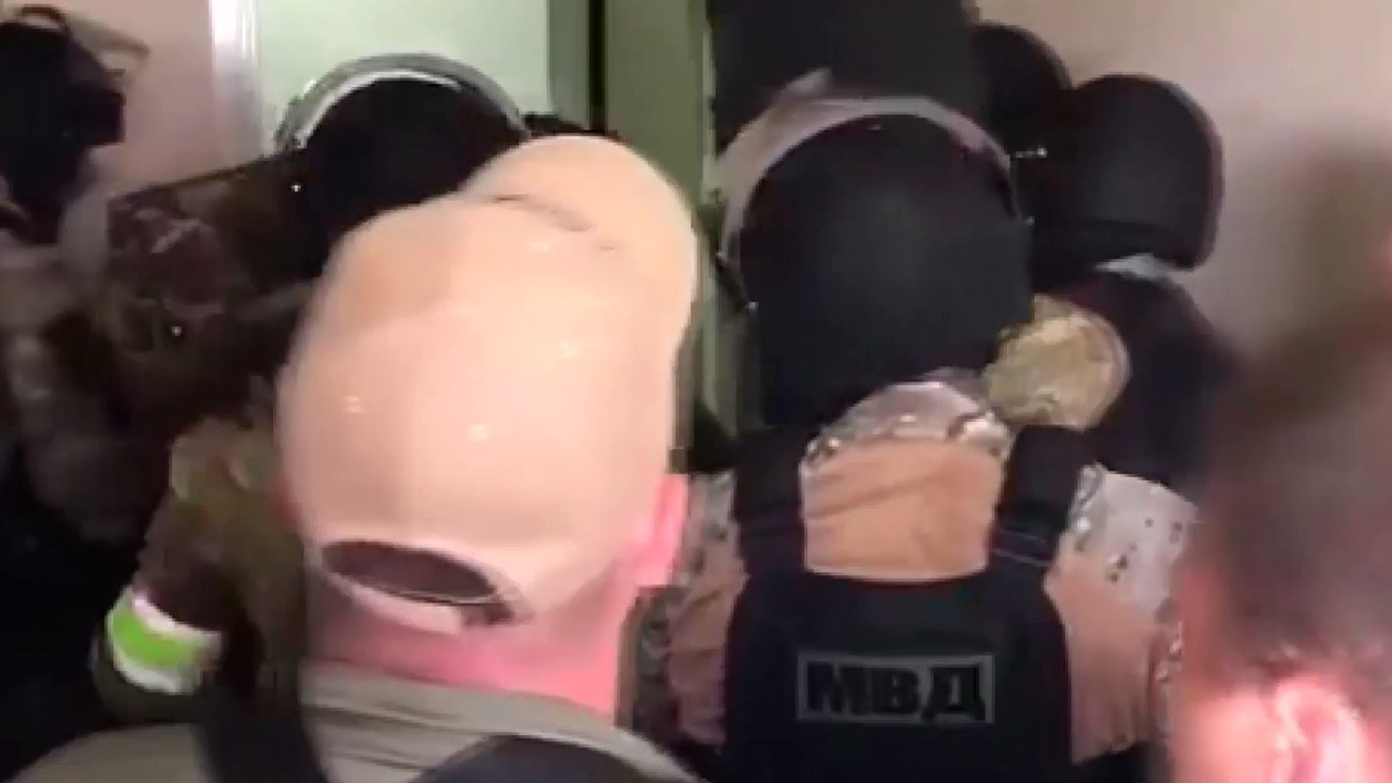 Нападение на сотрудника полиции Краснодар. Краснодар полиции задержних Тумасяна Оганнеса.