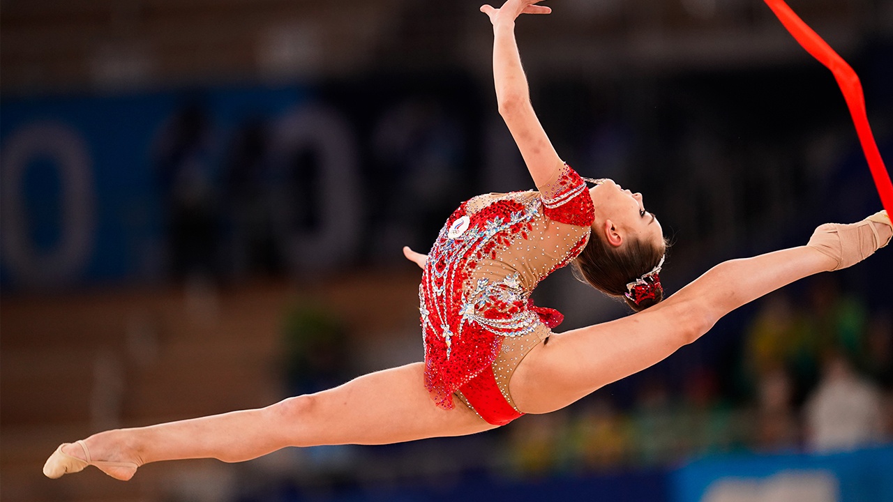 «Очень жалко девочек»: Исинбаева отреагировала на судейство в художественной гимнастике на ОИ