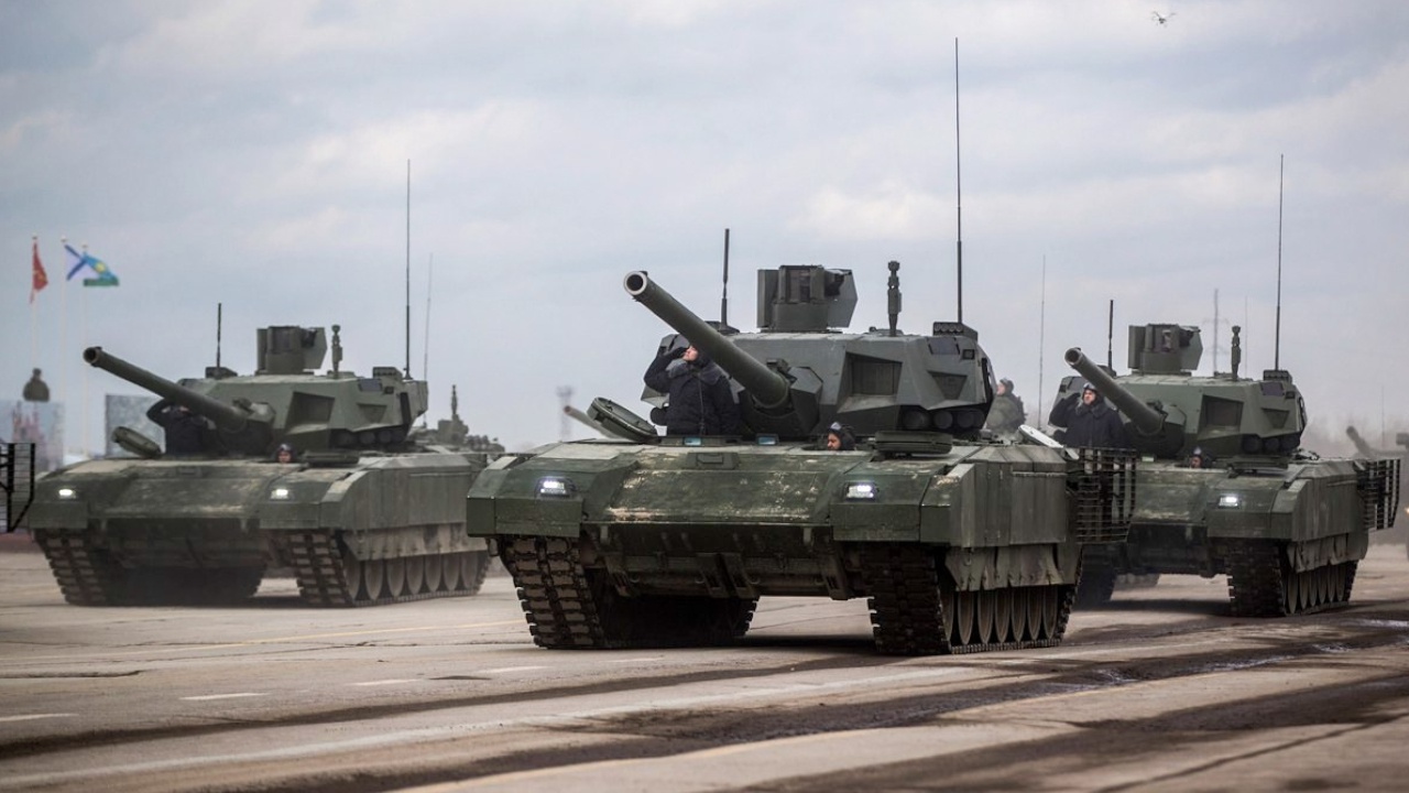 До конца года в войска поступят 20 новейших танков Т-14 «Армата»