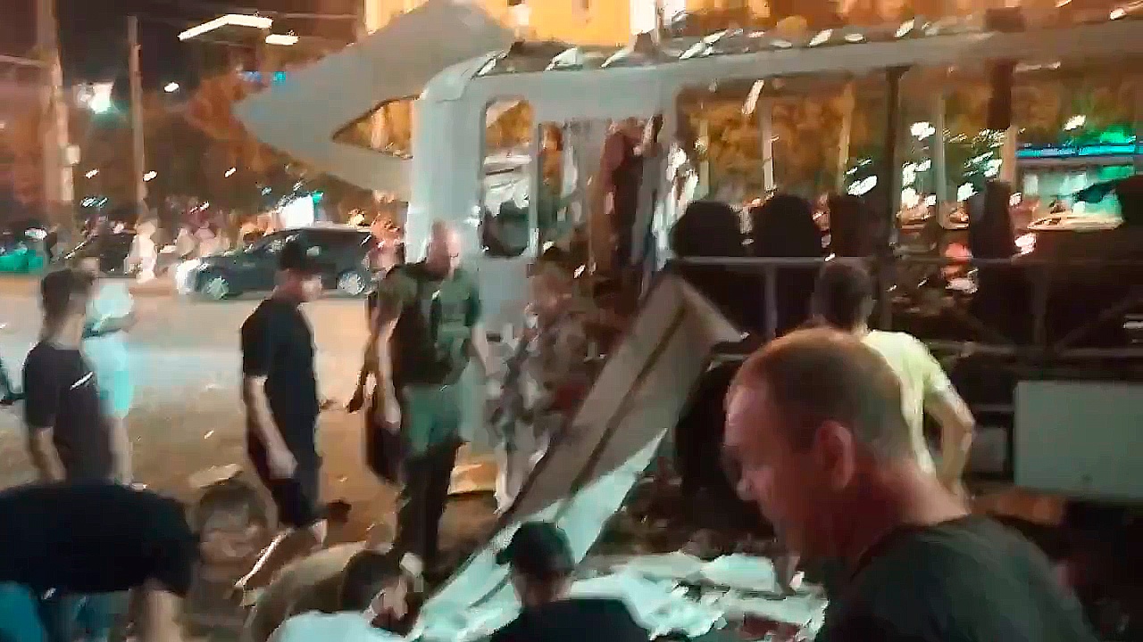 Версия теракта не рассматривается в числе причин взрыва автобуса в Воронеже
